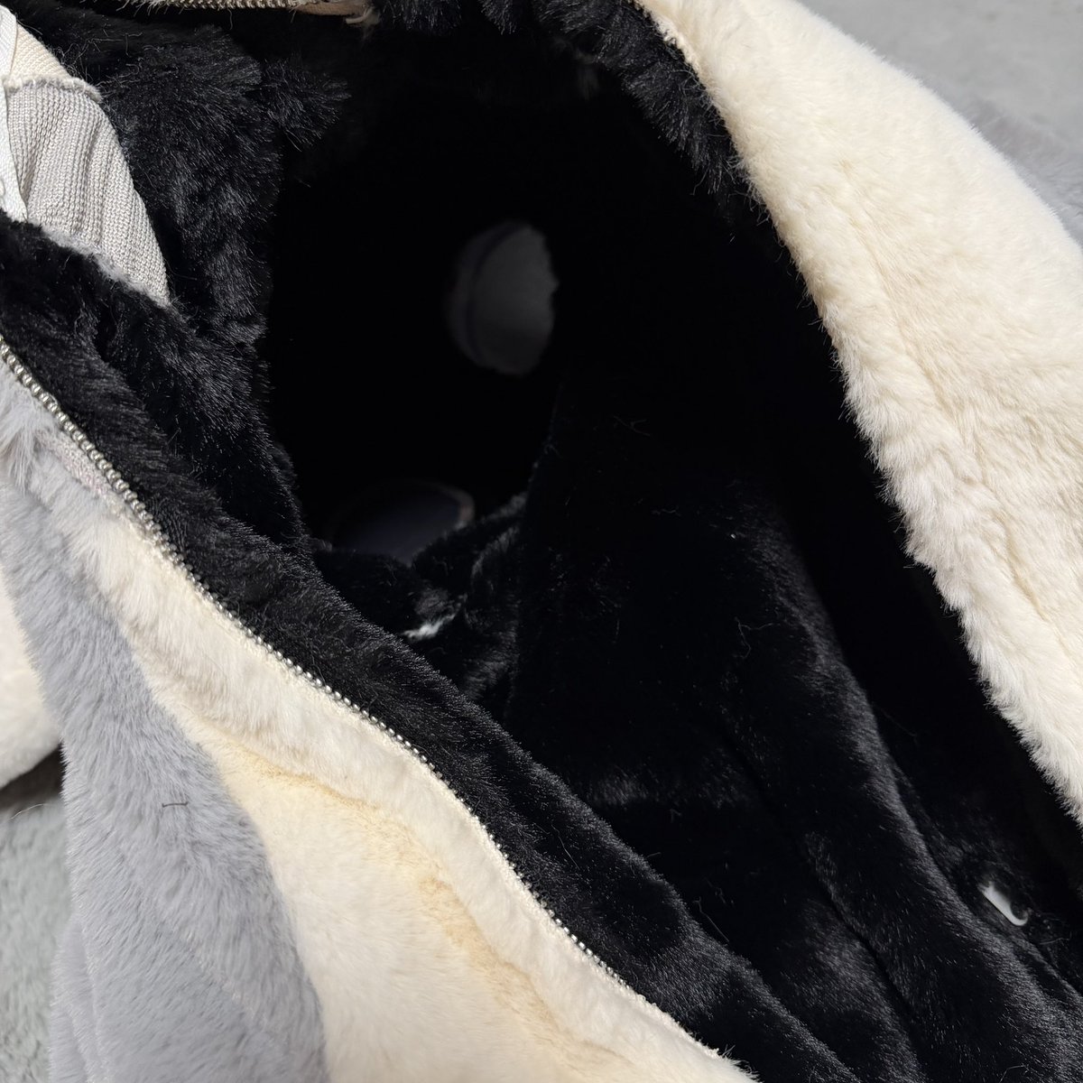 SaoriFur's tweet photo. Cute cow plush suit 🐮🎀
Fully custom-made

Soft, fluffy, and designed with an adorable feminine look 🤍
Made to feel just like a big, cuddly plush toy 🧸

We’re so happy with how she turned out! 💕

#Fursuit #PlushSuit #CowFursuit #Furry https://t.co/uYJx7ZTT8V