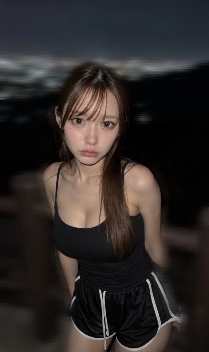 JakeEagles13's tweet photo. 夜景見に来てた人たちにｼﾞﾛｼﾞﾛ見られてた🥹 https://t.co/SCKG58rVYr