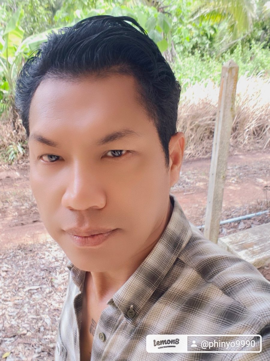phinyo03's tweet photo. ตามหาผู้หญิงที่อยากมีความรักแบบไม่กดดัน
เป็นตัวเองได้เมื่ออยู่ด้วยกัน
พูดคุยกันได้ทุกเรื่องอย่างสบายใจ
เคารพความคิดและชีวิตของกันและกัน
รักกันโดยไม่ทำให้อีกคนรู้สึกโดดเดี่ยว https://t.co/prE5RCnioK