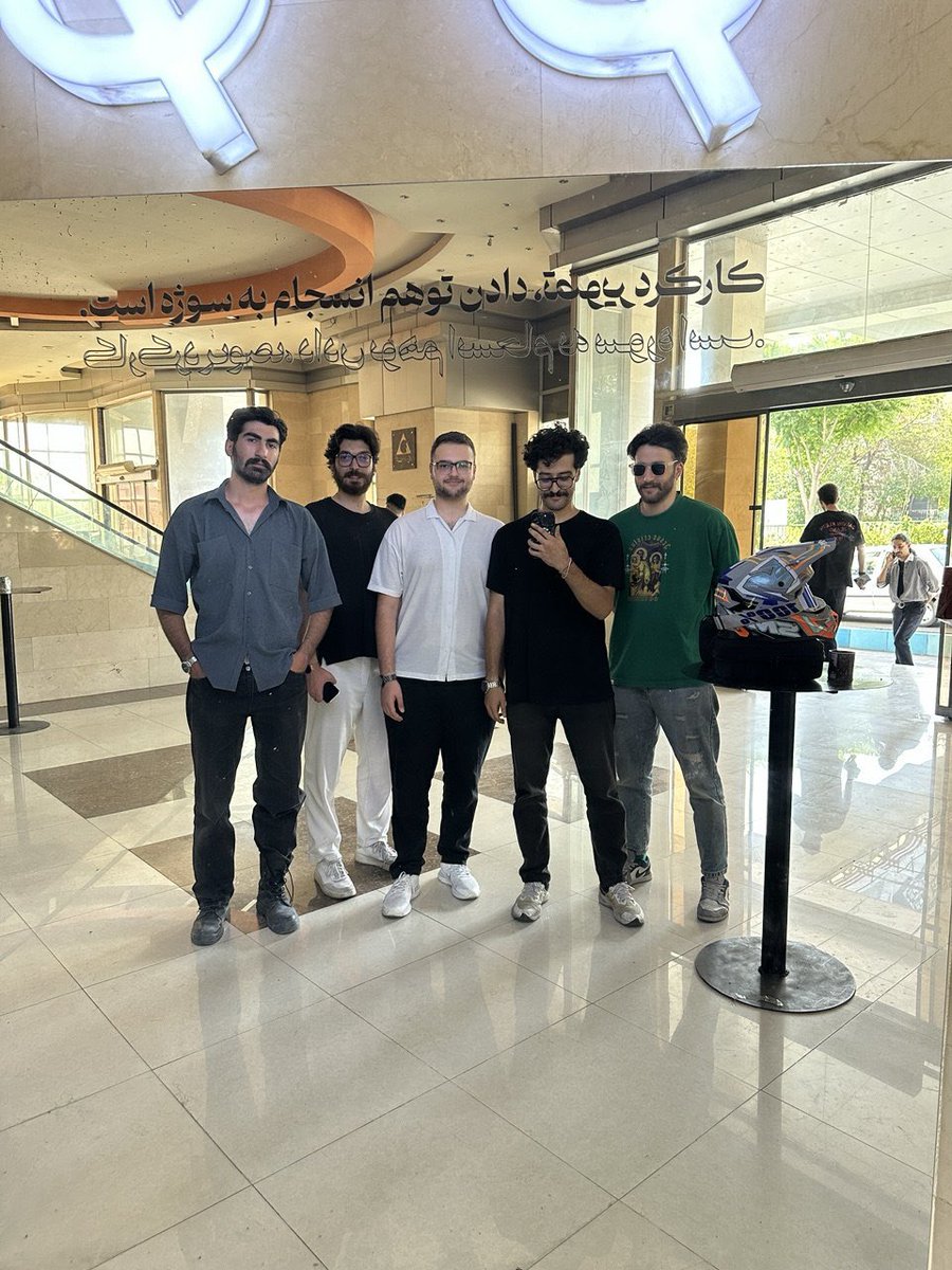 arminnjd's tweet photo. قدا بالای ۱۹۵ https://t.co/Q3NM5dWMXo
