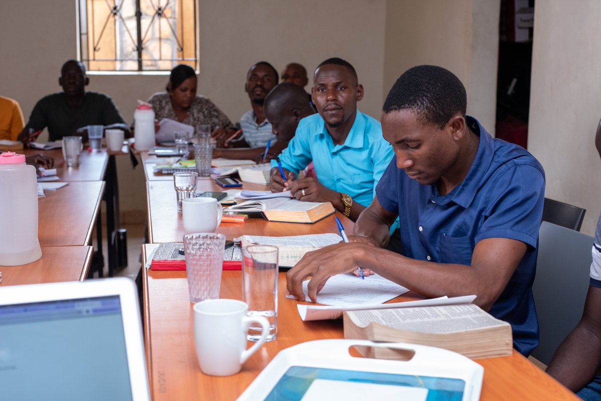 LivingWord_UG's tweet photo. 7 months later, we’ve reached the final week of AMT classes! Grateful to God for bringing us this far.

Wrapping up Revelation and studying "Holiness" this week as we look forward to the Thanksgiving (Fri) and Commissioning (Sun) services next week! 🙏✨ https://t.co/QagYmwo7o9