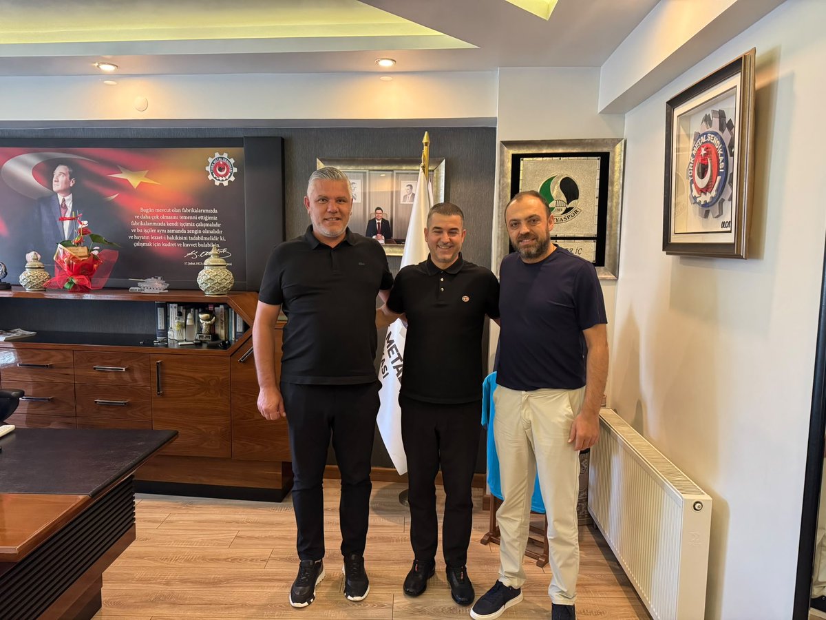 olcaymeric1965's tweet photo. SAKARYASPOR Başkanı Enes ZENGİN Ve
Futbol Şube Sorumlusu Haluk YILDIZ Şubemize Ziyarette Bulundular Yapmış Oldukları Nazik Ziyaretlerinden Dolayı Teşekkür Ederim...
#TÜRKMETALSENDİKASI
#TÜRKMETALSENDİKASISAKARYAŞUBESİ https://t.co/TEnTUZk0Gd