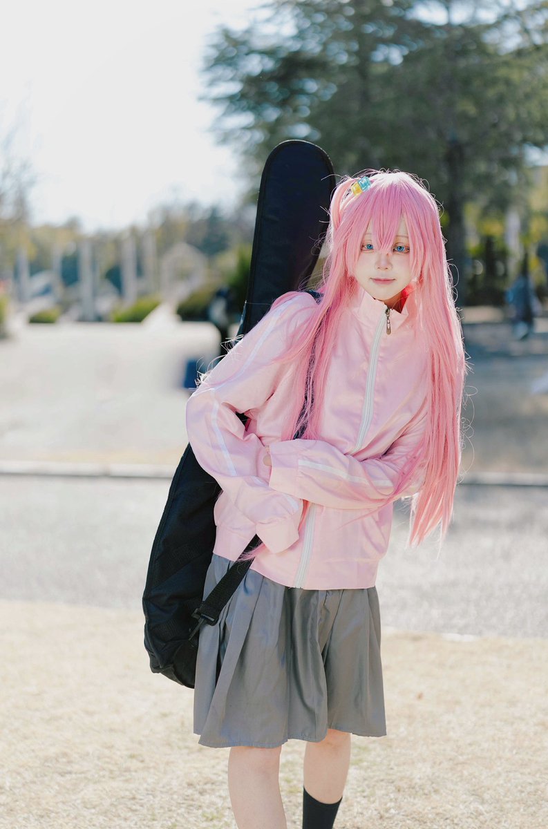 sitisan0703's tweet photo. 【Cosplay/後藤ひとり】
━━━━━━━━━━━━━━━

『現実は怖い。
でも、これから楽しいことがたくさん待っているような気がする。』

━━━━━━━━━━━━━━━
 #アコスタ鶴舞  #ぼっち・ざ・ろっくコスプレ https://t.co/nCqJ0IwDCm