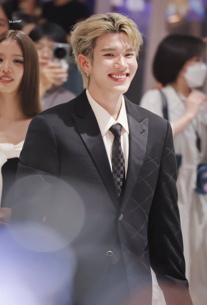 18octapr's tweet photo. มีเด็กทำตัวไม่ถูก 🥺🤏🏻✨🫶🏻

⋆⭒˚.⋆♎︎︎ @tawattannn ♎︎︎ ٠ ࣪₊⋆  
FOURTH AT MUANGMANYA GALA
#เมืองมารยาTheMusical 
#เมืองมารยาเดอะมิวสิคัล https://t.co/xAPsAyiUkM