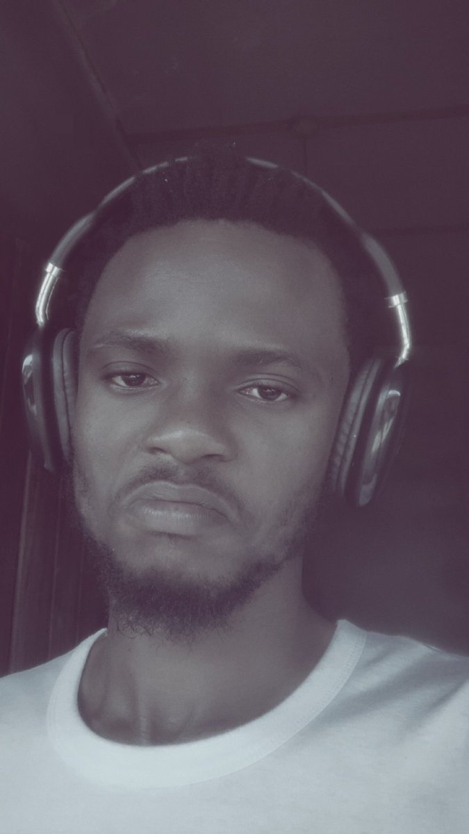 Dewaley3's tweet photo. Keep streaming only you guys link in my bio https://t.co/g76YIwi4MA