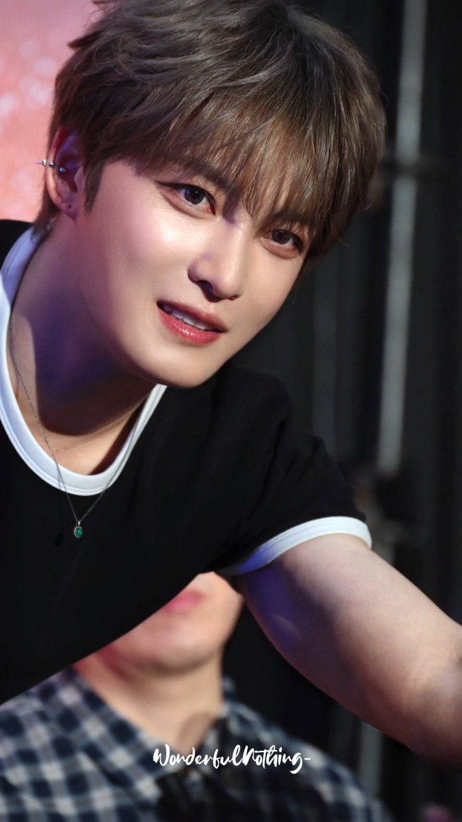 WonderfulNth's tweet photo. 260816 KIM JAE JOONG FANMEETING in SHENZHEN

👼

@bornfreeonekiss 
#김재중 #재중 #KIMJAEJOONG
#JAEJOONG #ジェジュン #金在中 https://t.co/kL1GieST8d