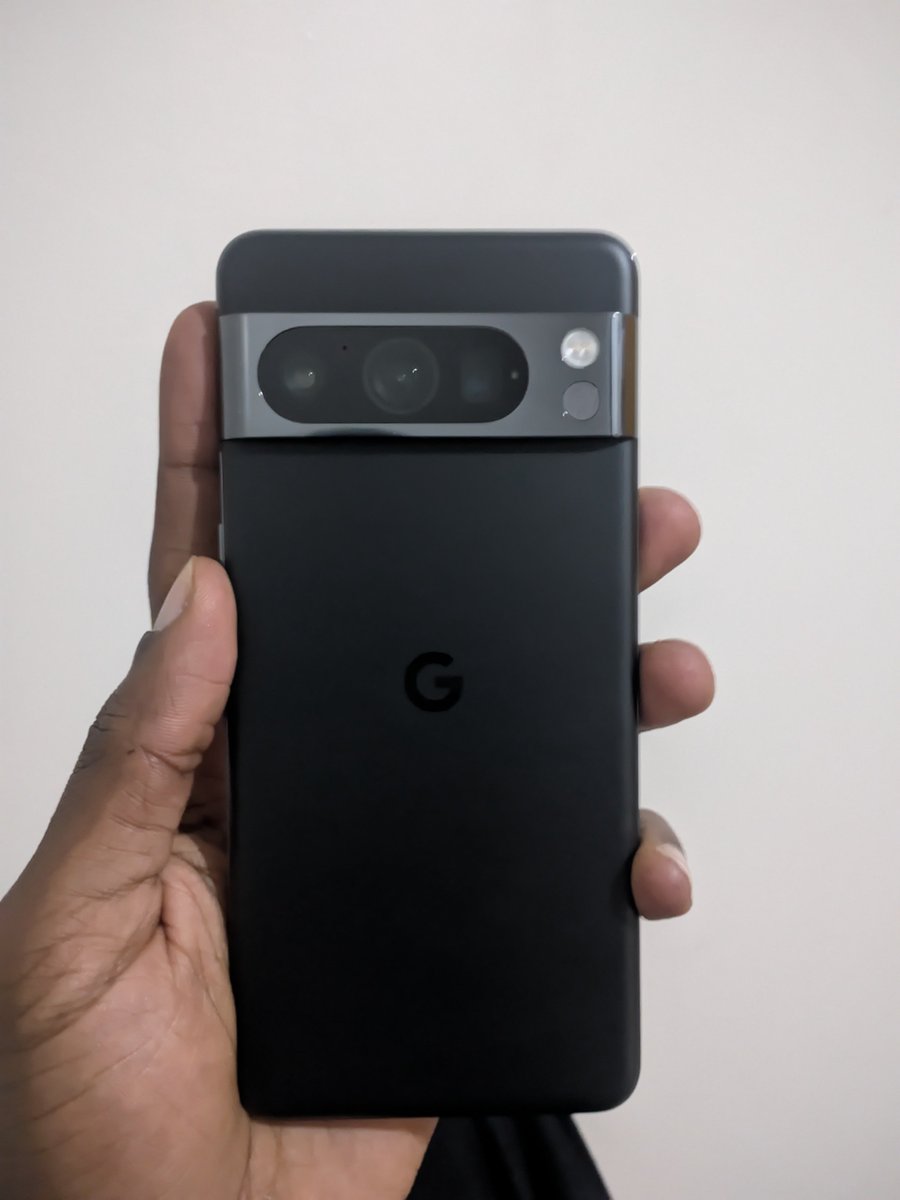 schruttee's tweet photo. Which phone are you currently using?
Me: Pixel 8 Pro
#PixelAI
#WithPixel https://t.co/yYwxQKP0Nb