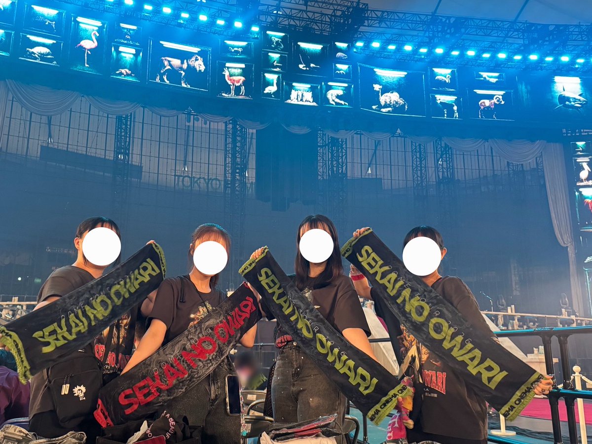 nakashiii_1022's tweet photo. THE CINEMA 東京公演2日目
最後の最後にスペシャルシートという最高の座席で、最高のメンバーで参戦できて本当によかった

同じ熱量で盛り上がれるって本当に幸せなこと
ライブ始まる前から号泣してる私を見守ってくれるみんなが大好き

2026年のセカオワライブ 最高の締めになった

#THECINEMA https://t.co/eWkZ2aQGmZ