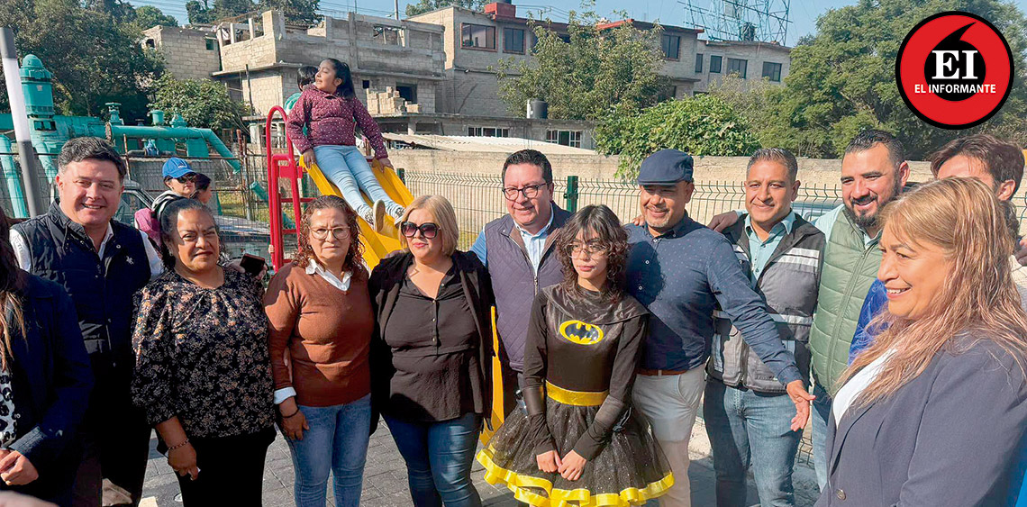 ElInformanteMX's tweet photo. @miguelarponce transforma #EspacioAbandonado en nuevo #ParqueLineal de #Amomolulco

El sitio fue durante años #desaprovechado y utilizado como #DepósitoDeBasura; ahora es un espacio de #convivencia, #recreación y #BienestarFamiliar.
Tag: @LermaMex
https://t.co/GhDtUvv481 https://t.co/Ya7AsJ82yT