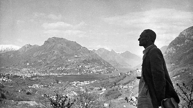 HermannHessed's tweet photo. “God does not send us despair in order to kill us; he sends it in order to awaken us to new life.”

— Hermann Hesse https://t.co/6MBrxAKisf