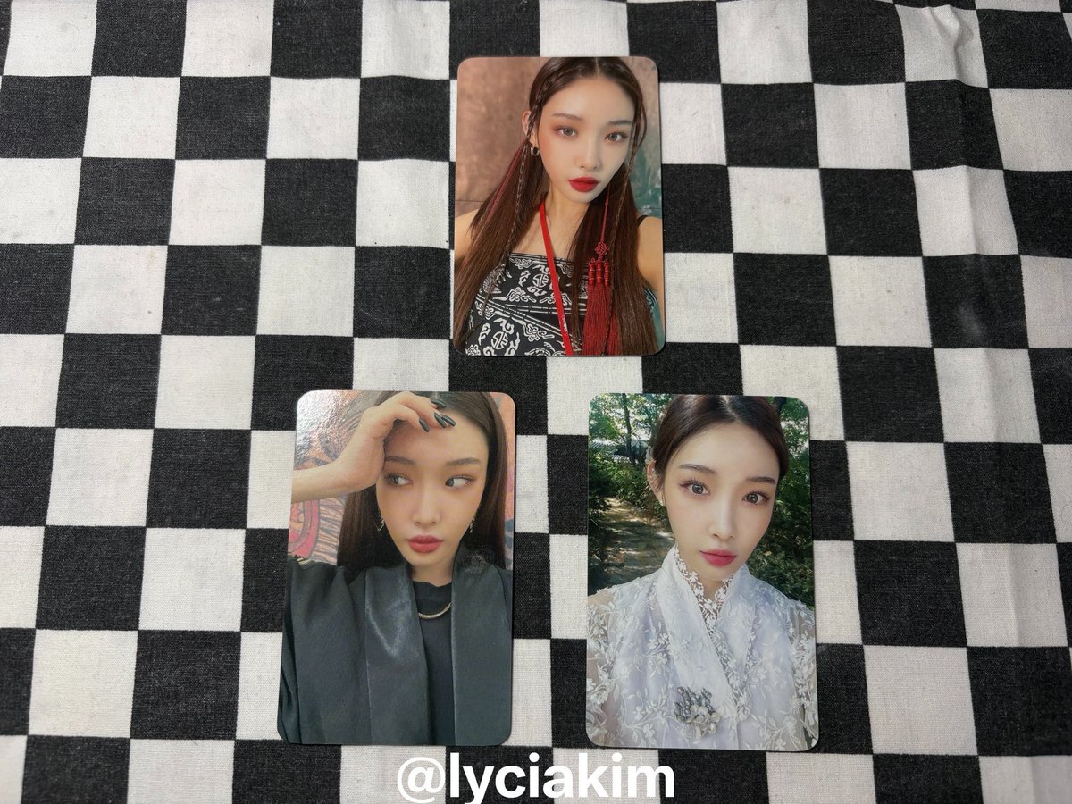 lyciakim's tweet photo. ( wts / พร้อมส่ง ) chungha การ์ด ssgt 2022

☆ การ์ดใบล่ะ 100 ฿

🚗 ค่าส่ง 30 ฿ ค่ะ ( ทักมาขอดูรูปเพิ่มเติมได้ค่า )
#ตลาดนัดชองฮา #ตลาดนัดchungha https://t.co/XM4W6im0Ac