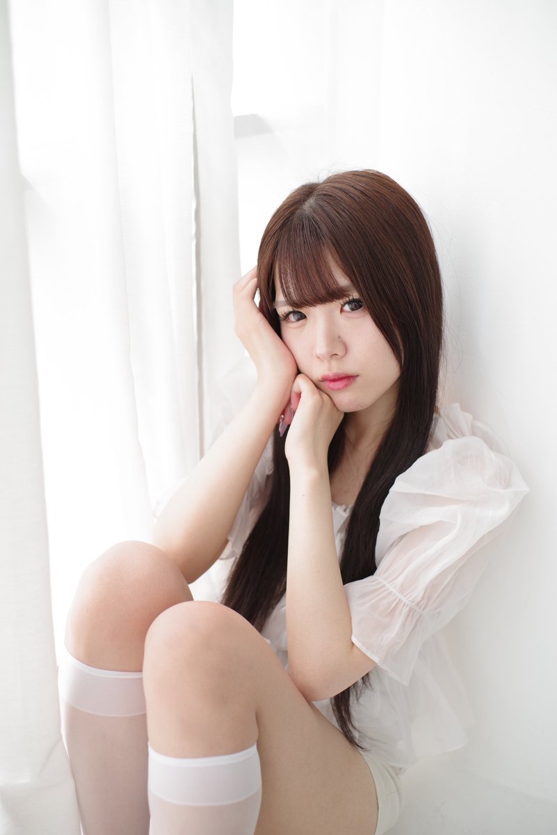 kimura02101's tweet photo. チュールを纏って

モデル:まーちゃん @mchan_portrait
関西・東海 ななサク撮影会 @nanasaku31

#スタジオ #スタジオ撮影 #ポートレート #ポートレート撮影 #ポートレート好きな人と繋がりたい #PENTAX #ペンタックス #撮って出し
#チュール #チュールコーデ #コーデ #アコード #acode #自然光 #大阪
#ななサク撮影会
#まーちゃん