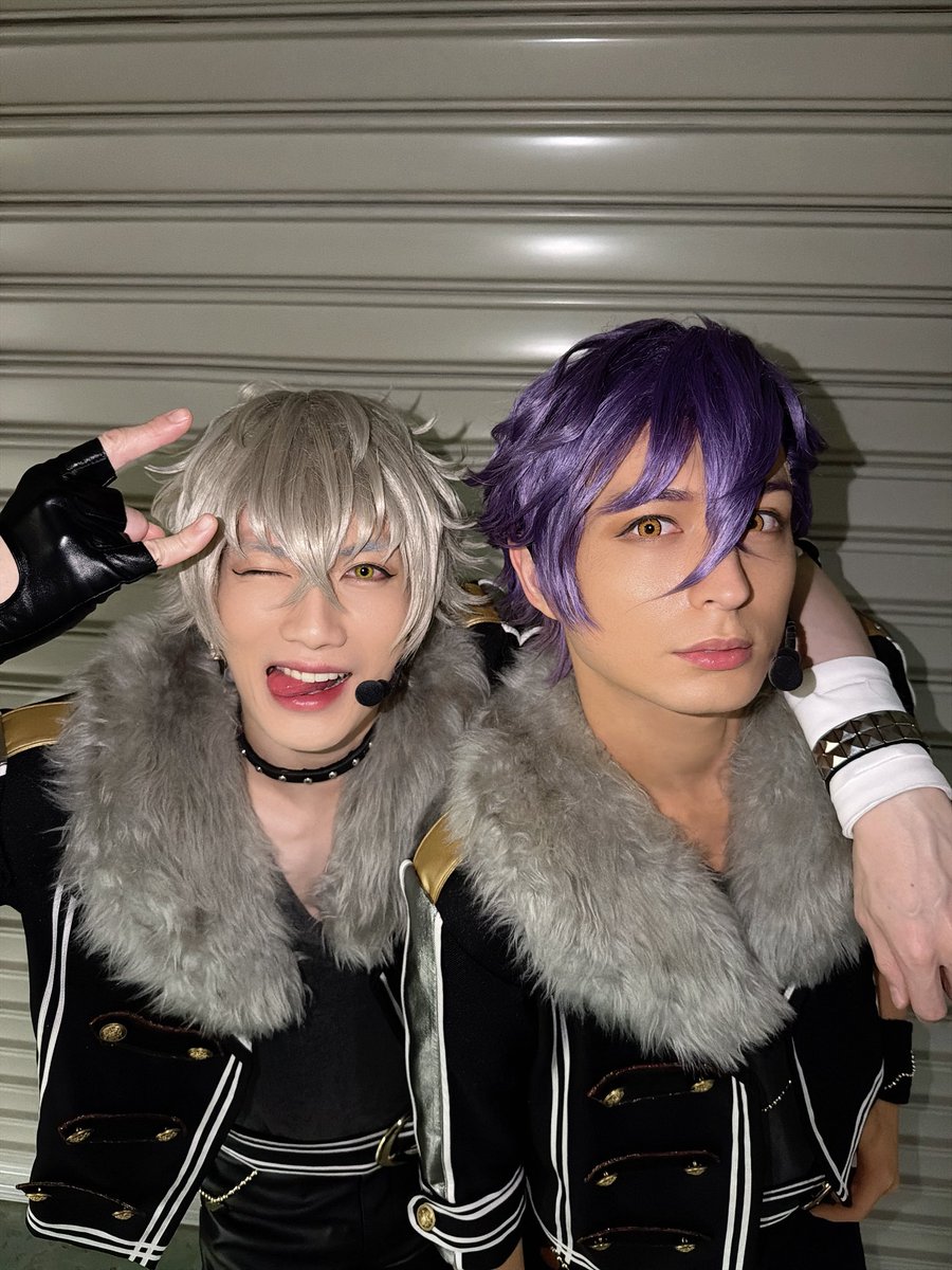 akazawa_taro's tweet photo. 「愚民ども、最高のライブだったぜ。ありがとな。」

https://t.co/Ibmk6P7AxF

#あんステ
#あんスタ https://t.co/xkp0hOALMc