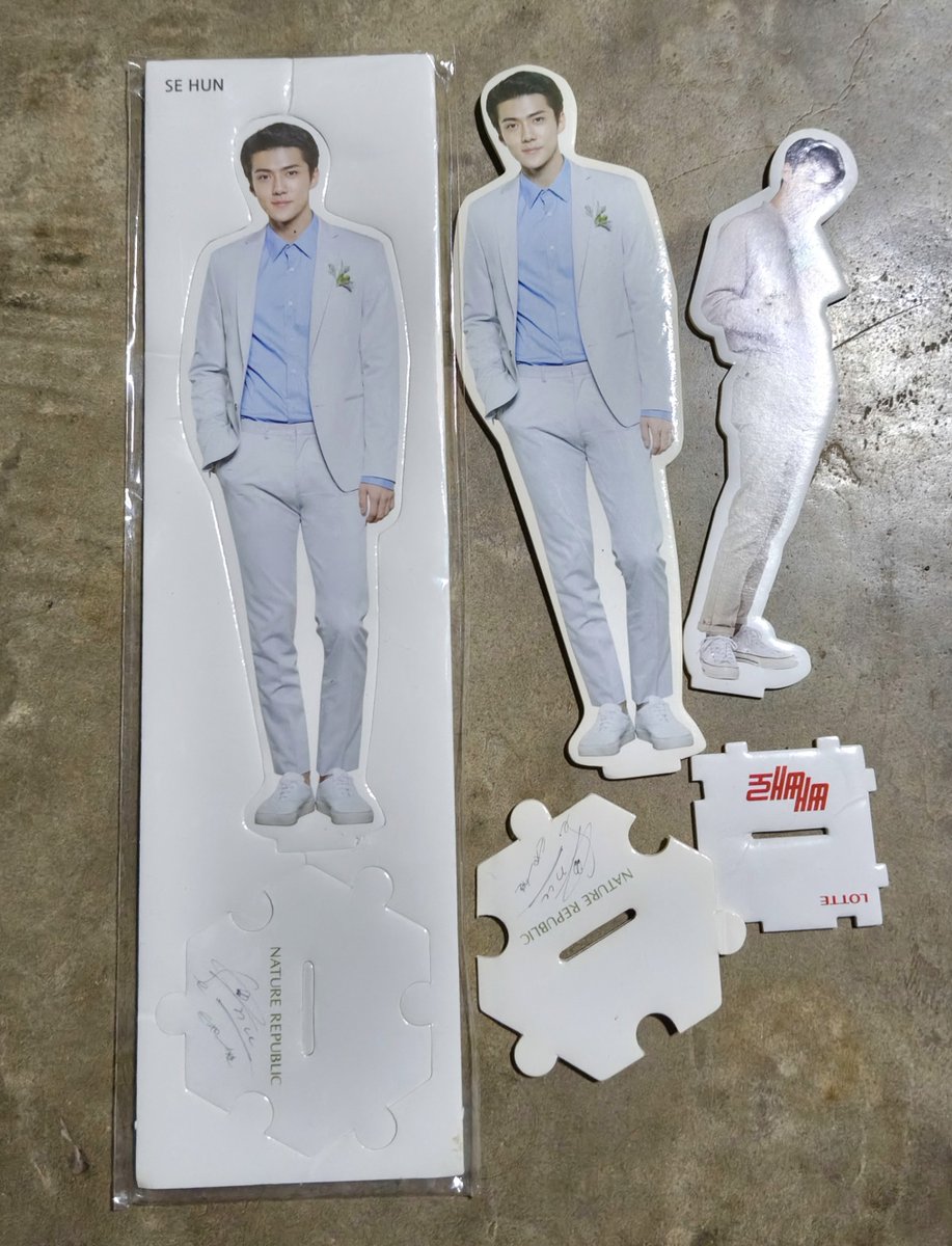 sunicakes's tweet photo. WTS LFB EXO MERCH

MOP:GCASH/MARIBANK
MOD: FLASH

DM PO SA PRICE TY! https://t.co/dTLFQtitTA