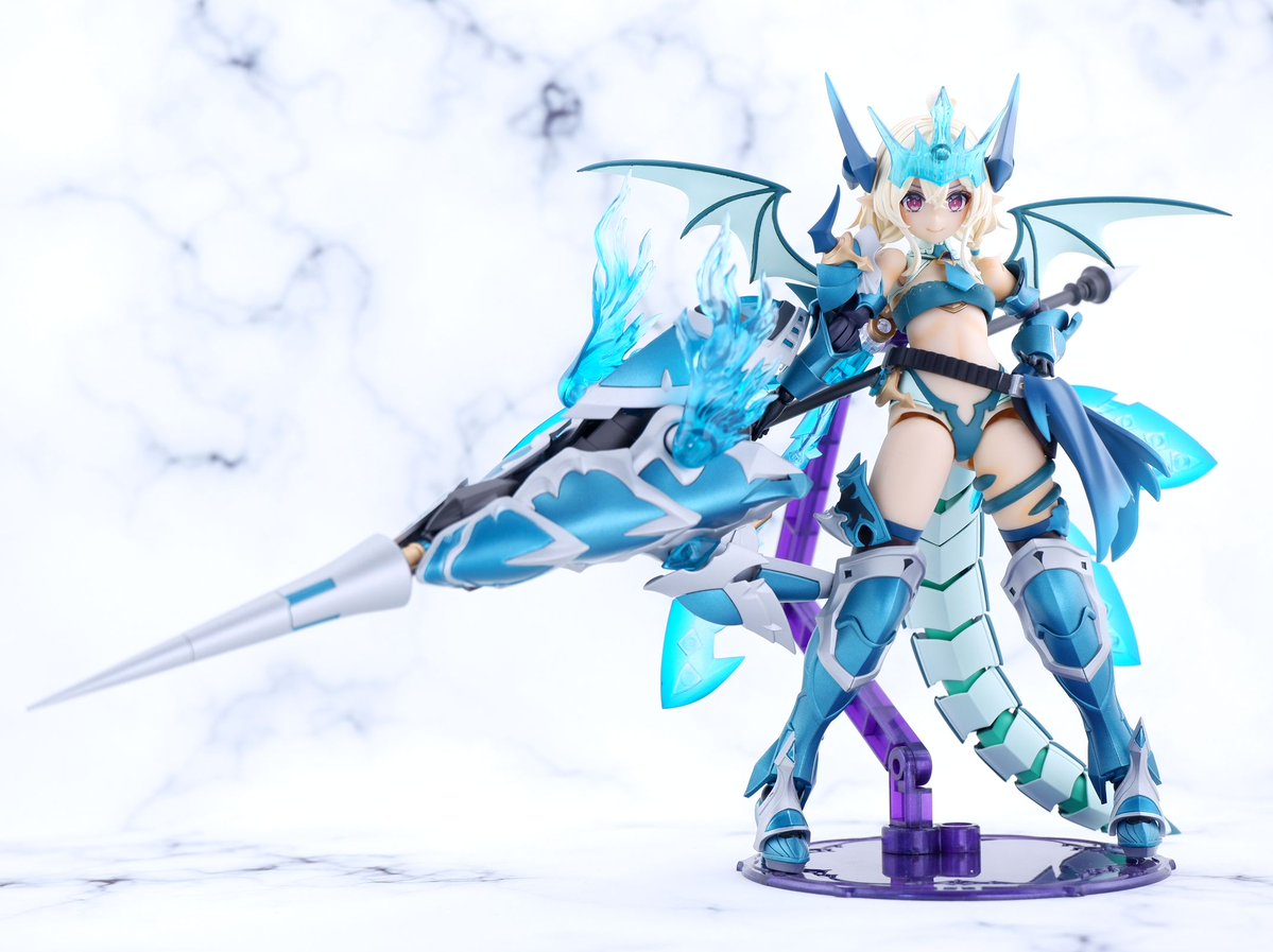 nanasemei_pb's tweet photo. ギィ【ドラグランサー】
+ゼノアルマ【タイダルスクィード】
完成していました
ゼノアルマを一通り揃えて遊んでいたら形になったので塗装仕上げ。難しく考えることなくストレスフリーで制作できました
#アルカナディア https://t.co/hfcdvzSwjw