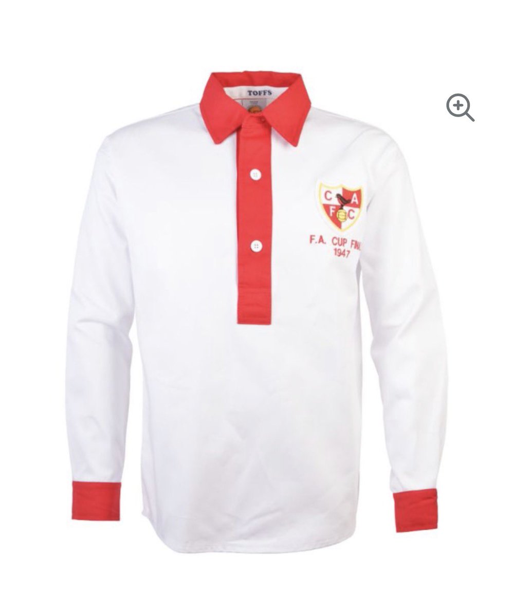 andrew1waller's tweet photo. I’m just thinking that our second strip could look something like this as a nod to 80th anniversary of 1947. I’d buy it. @CAFCofficial @cafc @RichSCawley @natashaeveritt7 https://t.co/Dl8K79bGbl