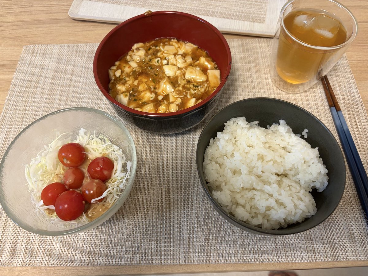 tousidaisukida's tweet photo. 自炊🍚

節約するところは徹底的に節約。
浮いたお金は投資へ回す💰

1回の節約は小さくても、毎日の積み重ねが大きな資産になる。

「支出を減らして投資に回す」。

こうした小さな積み重ねが、将来の資産を作っていく。

富はさらに富を増やす。 https://t.co/hkON2QGr14