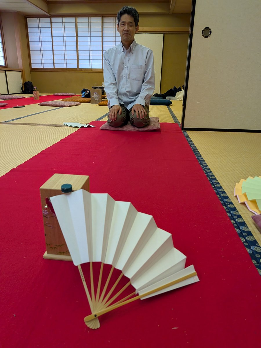 f14tomcatsuki's tweet photo. 昨日は、いつもの投扇興の例会でなく、投扇興の練習会に行ってきました!
「つくばね」18点
「おぐらやま」30点
「よのなかは」30点の高得点がでました!
まぐれですが驚きました!
4試合(40投)での合計も165点という最高得点が出て
2級を申請出来る得点が出ました!② https://t.co/jnriUWTg1w