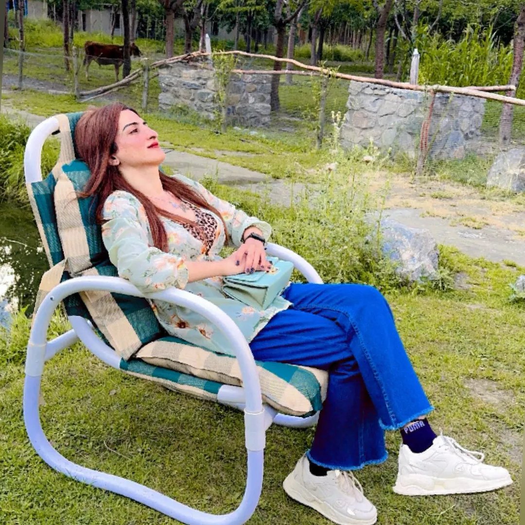TSmanoKhan's tweet photo. Relaxing 😌😎 

Follow and RT Guys 😊 https://t.co/Kkk63aag2U