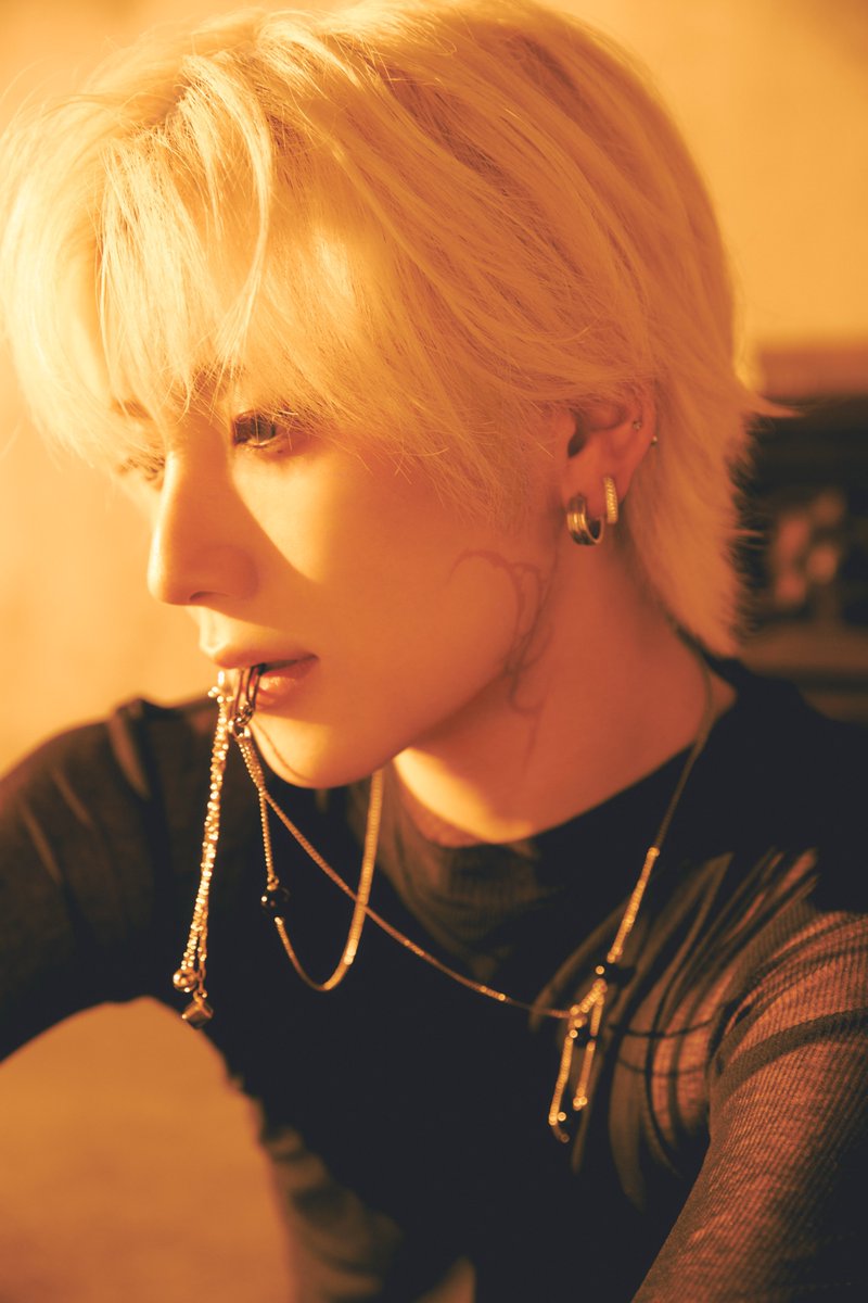 UpdateKBoys's tweet photo. 🚨O Yuma (&TEAM) enviou uma mensagem pedindo respeito ao tempo privado do grupo após relatar perseguição por parte de sasaengs durante a estadia do grupo em Los Angeles:

 "E finalmente, para a pessoa que esteve nos seguindo durante o nosso tempo livre em LA, espero que amanhã você respeite um pouco mais o nosso tempo~🙇‍♂️"

#YUMA #유마 #andTEAM #앤팀