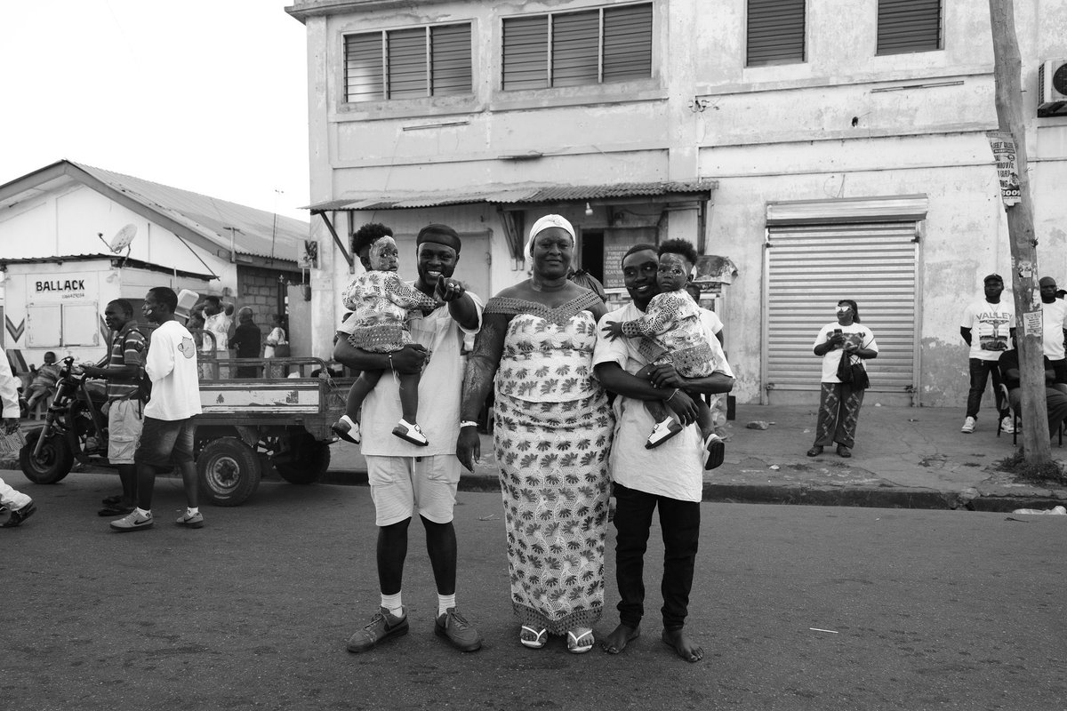 thejpgvibe's tweet photo. homowo festival documented by @aquartey_ https://t.co/mVWAwVkBxp