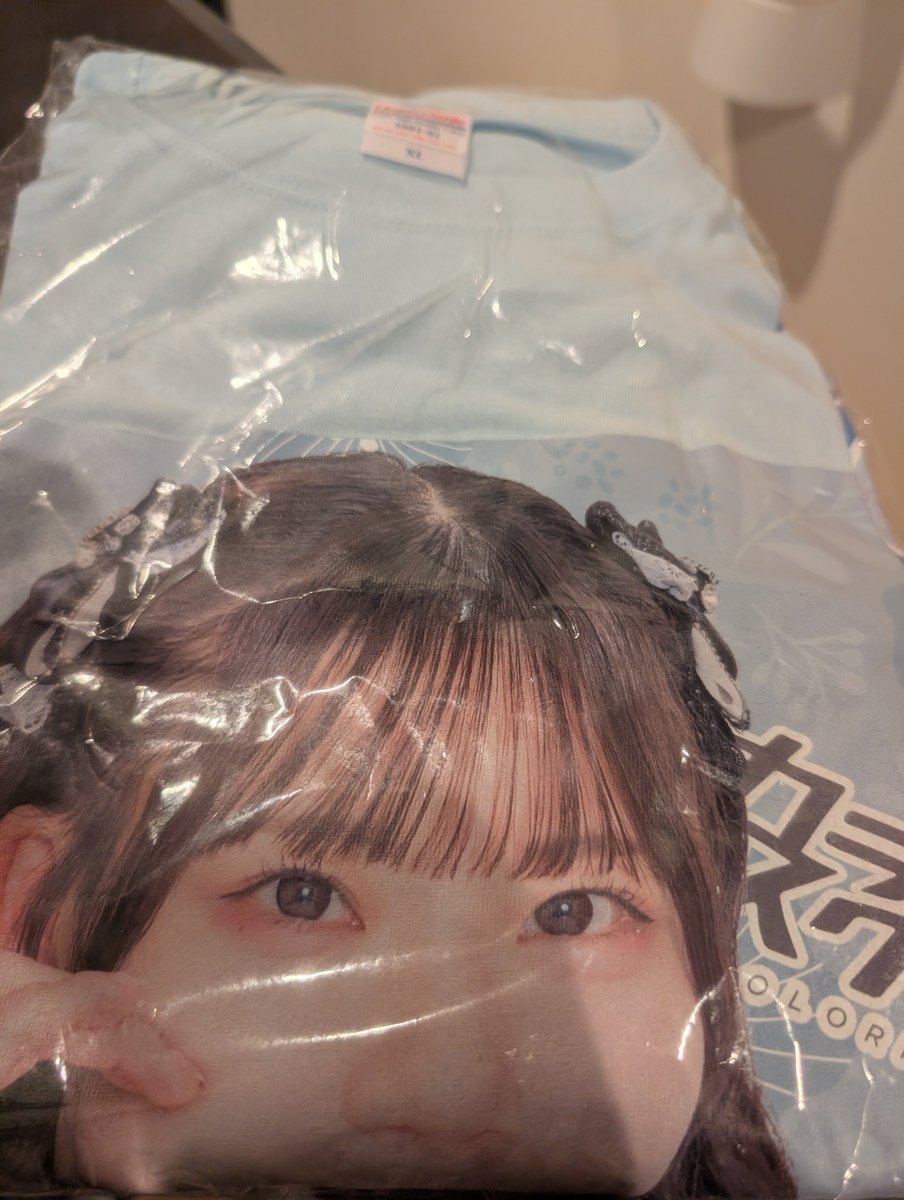 Janit184's tweet photo. 顔面Tの未開封出てきて流石にﾜﾛﾀ https://t.co/yyz9tf2WUG