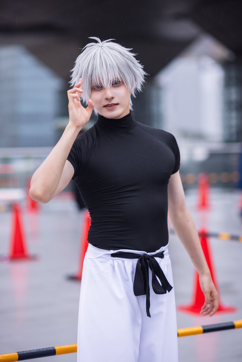 sin_g_1008's tweet photo. C108コミケ2日目

呪術廻戦　五条悟
model：スタンミじゃぱんさん（@sutanmiJPN）

#スタンミコミケ
#c108
#c108_cos https://t.co/ore1hpufDX