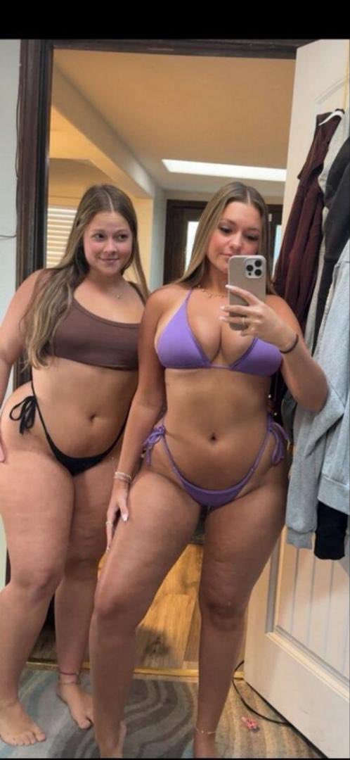 Hyerrks's tweet photo. What Y’all want 
Sisters gives you the best 🥰
DM OPEN
Pics videos Sextapes FaceTime 
@lyislive1 🥵 https://t.co/4BAhrpXBHy
