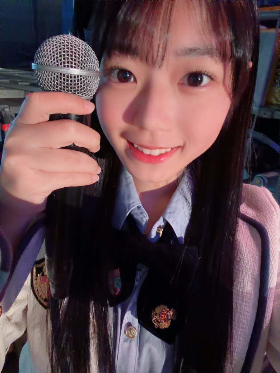 NachiNahiii's tweet photo. こんばんなちは🤗

今日もお疲れ様でした！！
今日は、曇りで風が涼しかったです☁️😆✌️

 #靏川那智
 #HKT48 https://t.co/nIZKnpBJhm