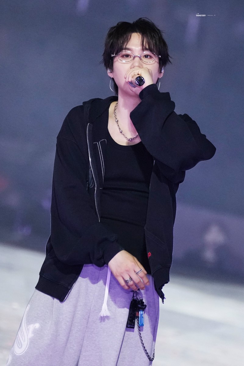 minstery_0309's tweet photo. 260816

#AgustD #SUGA 
#10YearsWithAgustD 
#AgustD10thAnniversary https://t.co/deKlPkJwhx