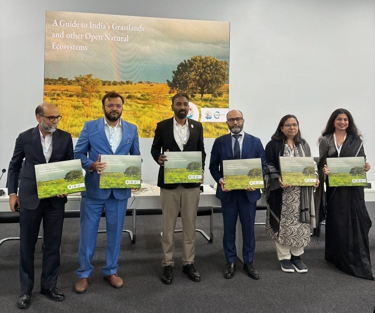 EnvironmentPib's tweet photo. India Launches First-Ever Guide to Grasslands and Other Open Natural Ecosystems at @UNCCD COP17 in Ulaanbaatar, Mongolia

Union Environment Minister @byadavbjp stresses need for Science-based Conservation of Open Natural Ecosystems alongside Forests

📝
https://t.co/ISPJDq8V6P https://t.co/rOMzNiEA8W