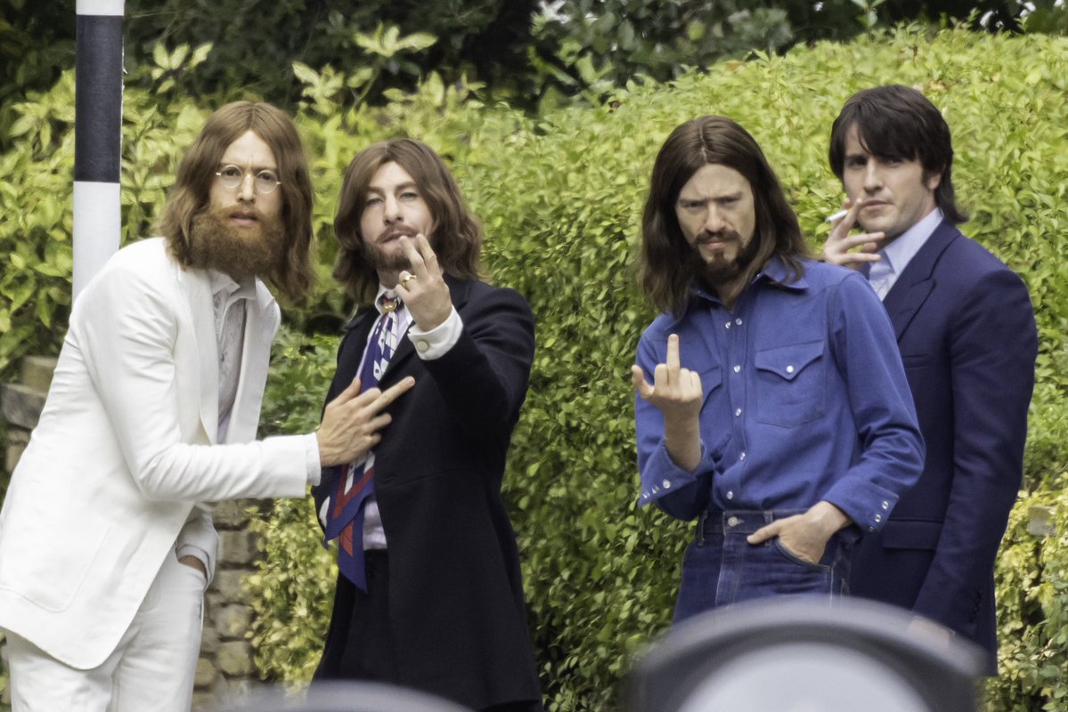 joequinnhq's tweet photo. 🔴 Joseph Quinn, Paul Mescal, Harris Dickinson and Barry Keoghan on the set of ‘THE BEATLES’ biopics recreating the Abbey Road album cover https://t.co/2tu9fRDFQs