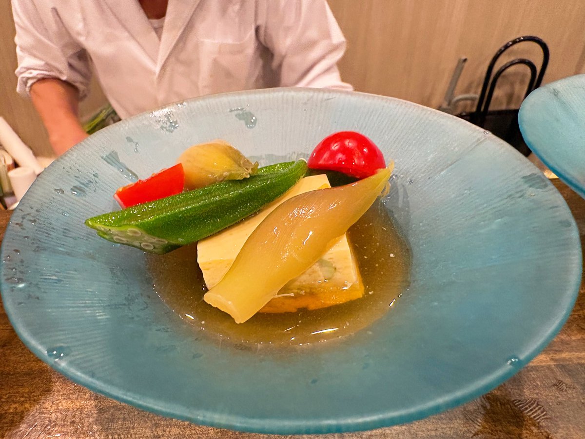orie13a's tweet photo. 柿汁って、ほんとうにいい店だな
肉じゃがの肉が日替わりなのがまた良い。 https://t.co/NfYqpldoeD