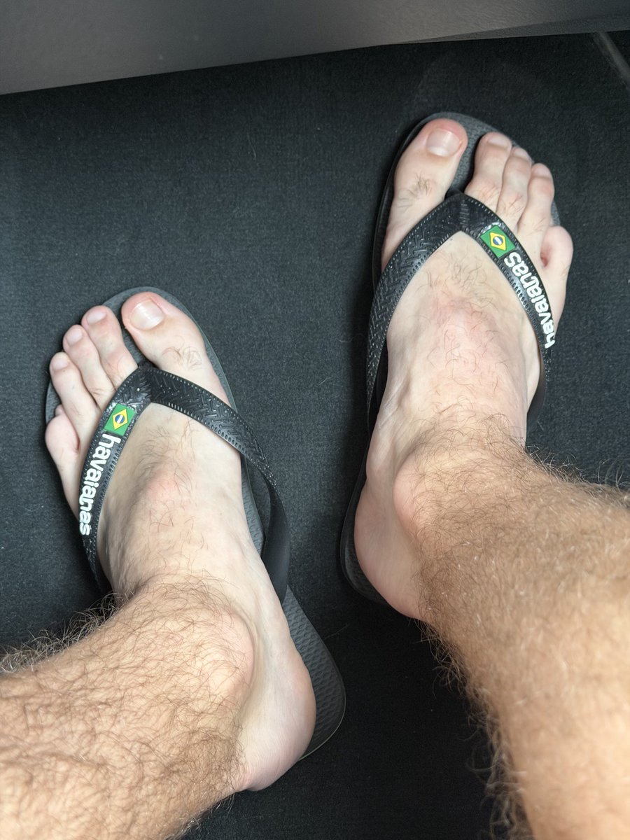 Solely_Luke's tweet photo. Beach day ☀️
Guess these are getting some sun today 👀 https://t.co/zthgexymRh