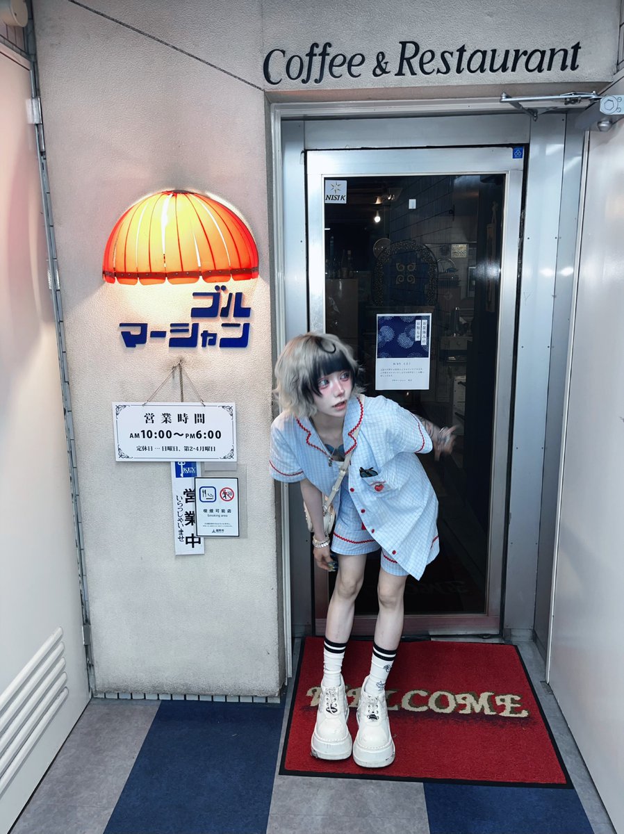 pan_mazari's tweet photo. 青い世界🌐 https://t.co/gAcjcrUVyE
