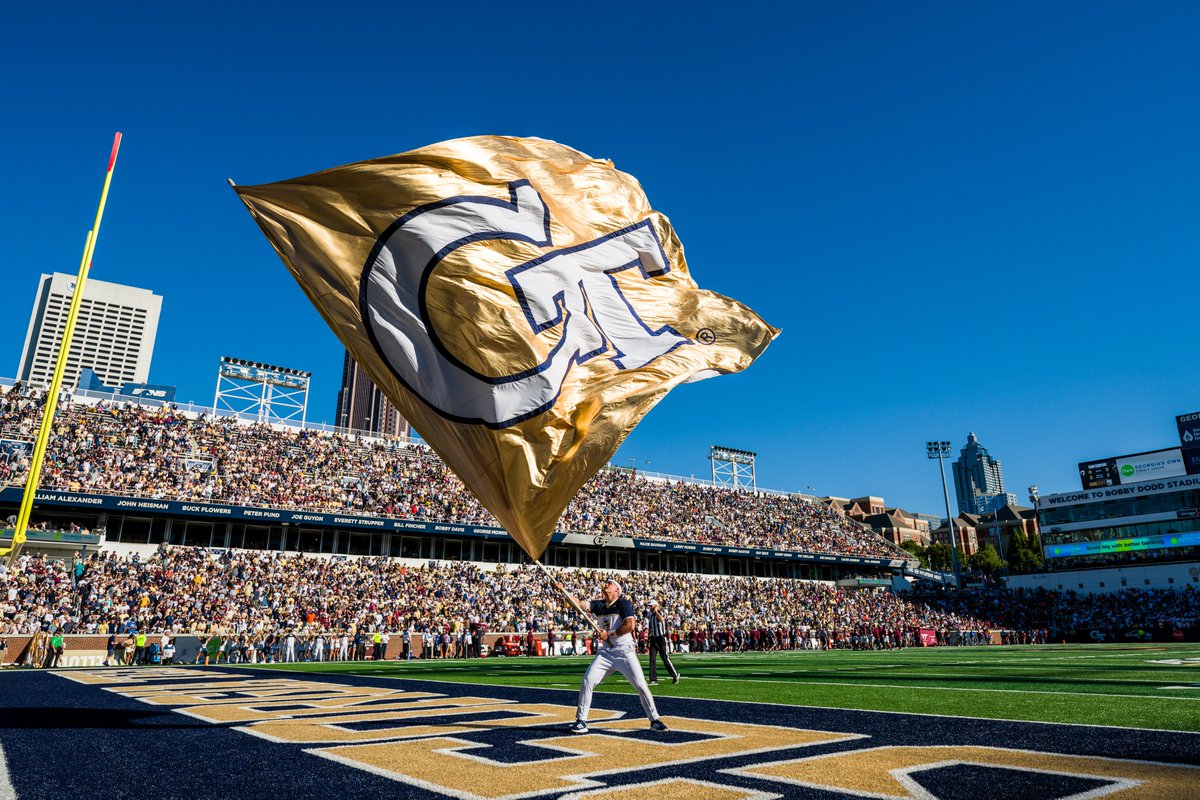 GTAthletics's tweet photo. 🎫𝗦𝗜𝗗𝗘𝗟𝗜𝗡𝗘 𝗦𝗪𝗘𝗘𝗣𝗦𝗧𝗔𝗞𝗘𝗦🎫

Enter below for a chance to win 2 pregame sideline passes for our home football opener against Colorado Sept. 3 at 8 p.m.❕Don't forget to like, repost and follow us + @GeorgiaTechFB 😉

🗳️ https://t.co/imPRMru6wo

#StingEm 🐝 https://t.co/S78HbafEkc