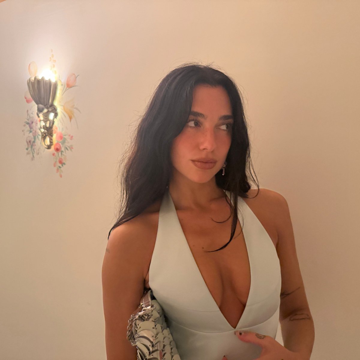 ItsMax30's tweet photo. Dua Lipa ✨️💞 https://t.co/8fms3hkATm