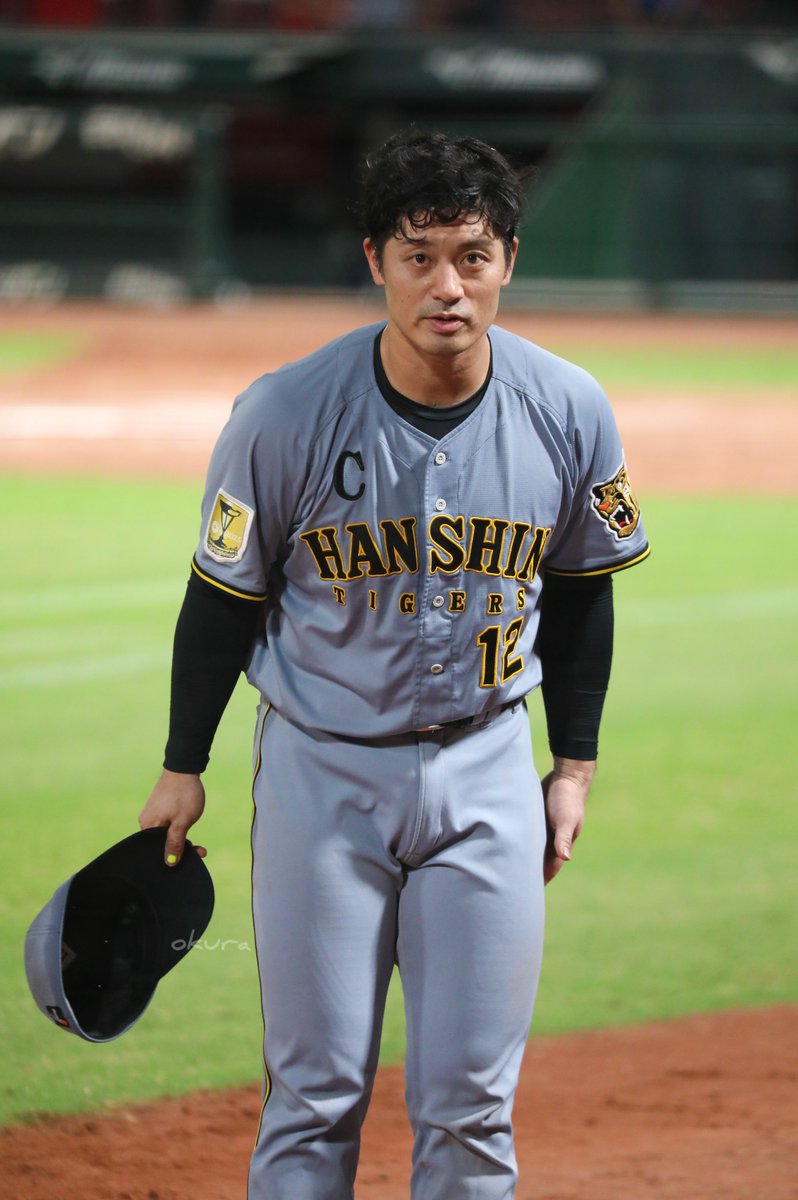 okura_baseball's tweet photo. 昨日のヒーロー💪
3タテ阻止ありがとう🥹🥹
#坂本誠志郎 https://t.co/ZWI4Mg9pL9