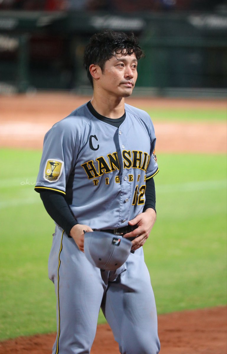 okura_baseball's tweet photo. 昨日のヒーロー💪
3タテ阻止ありがとう🥹🥹
#坂本誠志郎 https://t.co/ZWI4Mg9pL9