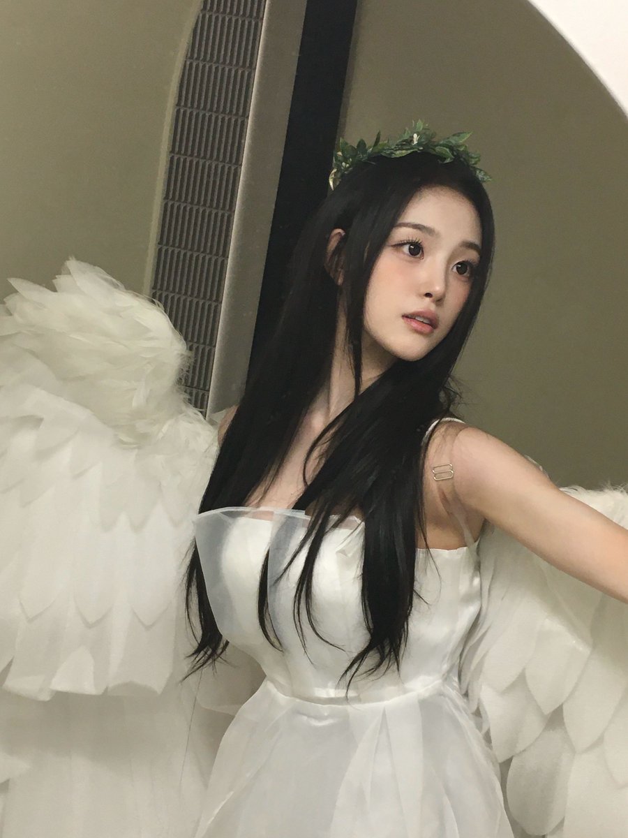 O4SSS24's tweet photo. 260817 ୨୧ 코톡💌

#지연 #지서연 #JiYeon #ジヨン
#트리플에스 #tripleS #トリプルエス #S24 https://t.co/LOSqI652el