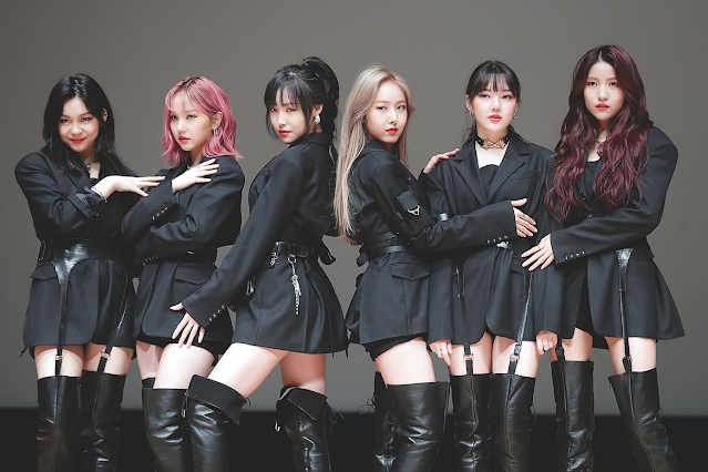 pannchoa's tweet photo. When is the proper timing to announce a disbandment? 
https://t.co/IMOjFpBgaK https://t.co/7Qw6TrfHPo