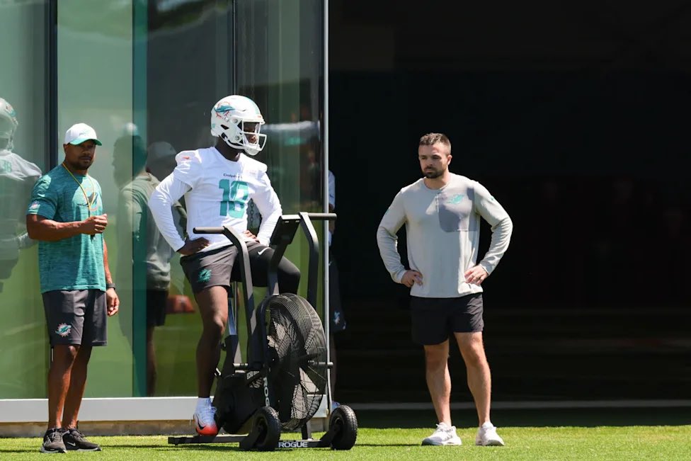 SleeperNFL: The Dolphins have activated WR Chris Bell off the non-football injury list. https://t.co/YIHvWPuq1w