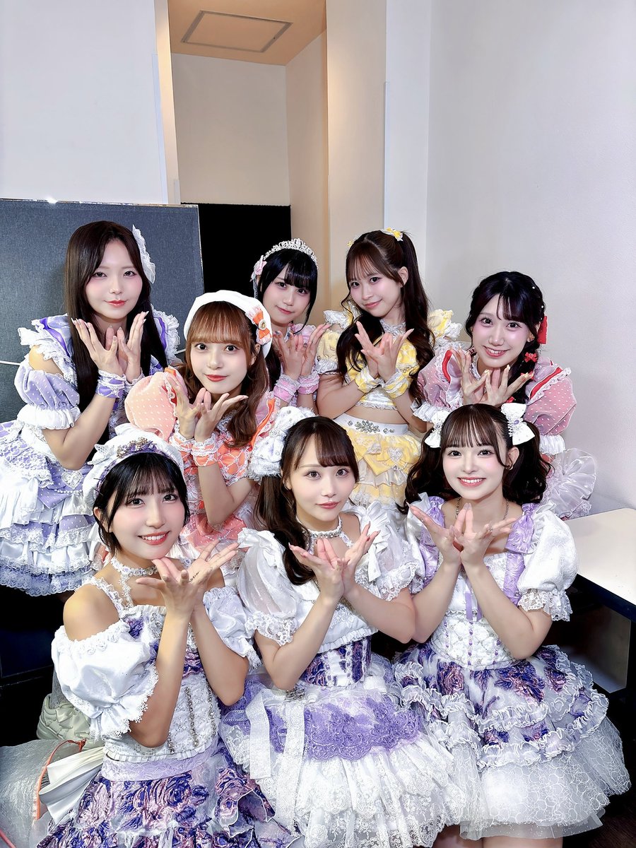 MOCOLE_official tweet picture