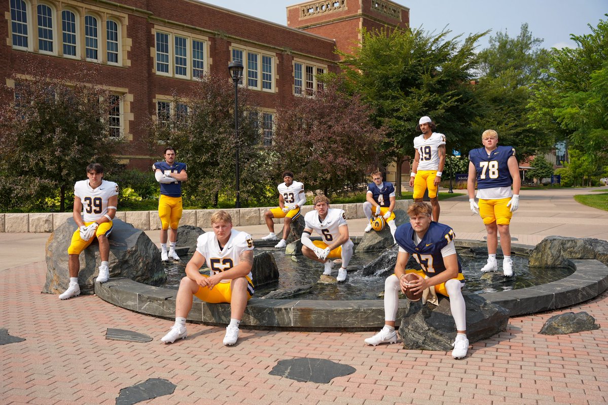 UWECFootball tweet picture