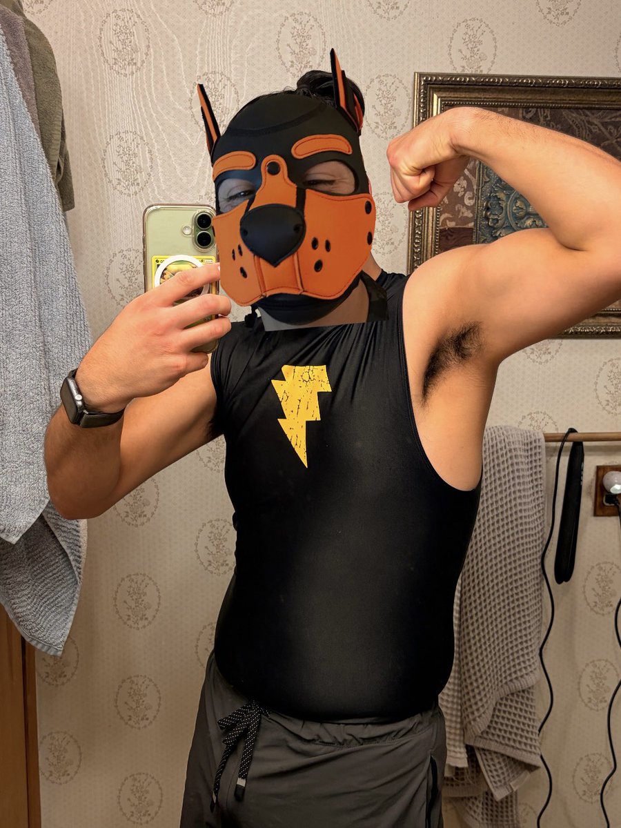 SpndexL's tweet photo. He’s alive!! Summer has been crazy busy so not a lot of time to do pup stuff lately. But… yesterday I got pretty hot and bothered after mowing the lawn and got crazy musky. Wish a sexy puppy was buried deep in my bulge and pits… any volunteers?😈 https://t.co/s8AacdGZ6D