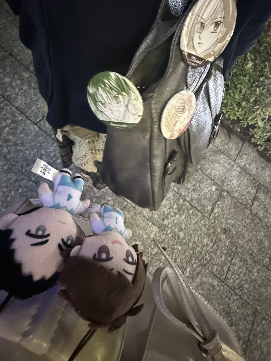awnnmj's tweet photo. 장르 다른데 둘이 완전 잘놀아염 https://t.co/9dkDDdakqe
