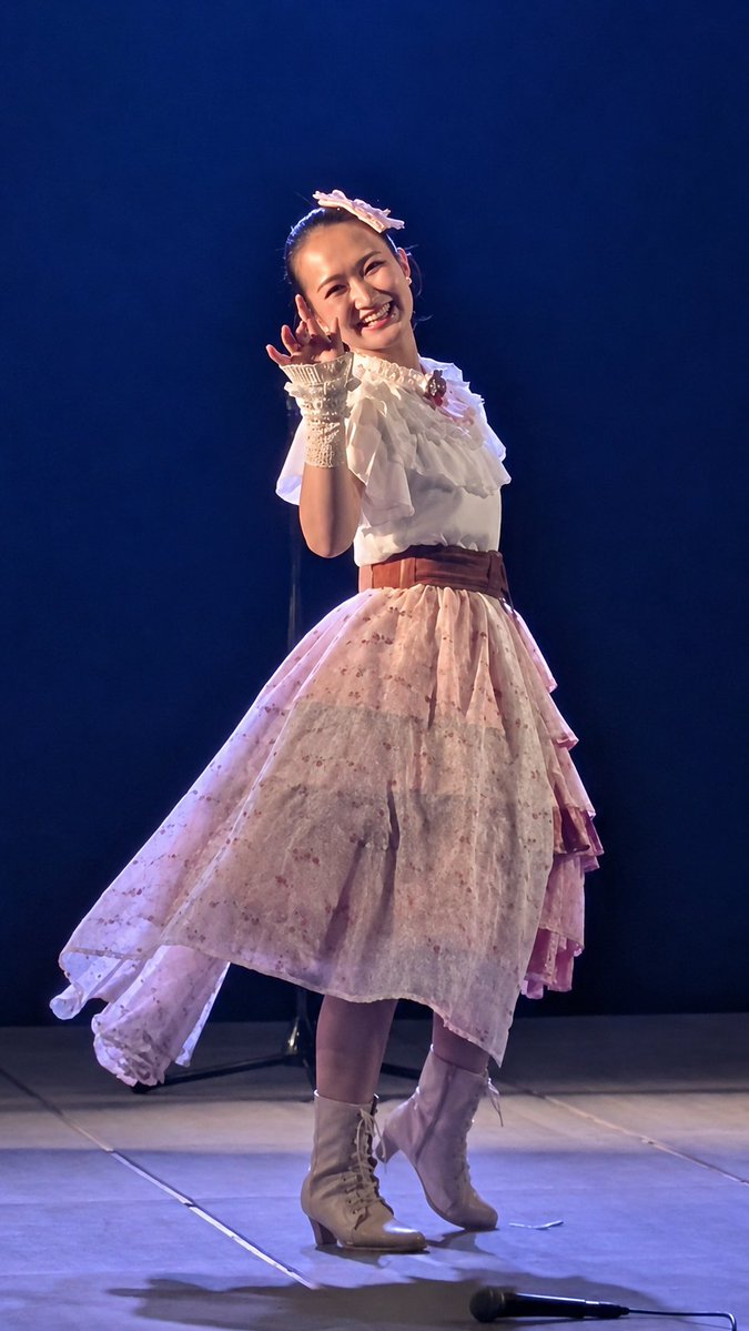 _nano_0020's tweet photo. 黒猫𓏲𓎨
 #明治村 #明治偉人隊  #梅子さんキュート https://t.co/O63TRp62PC