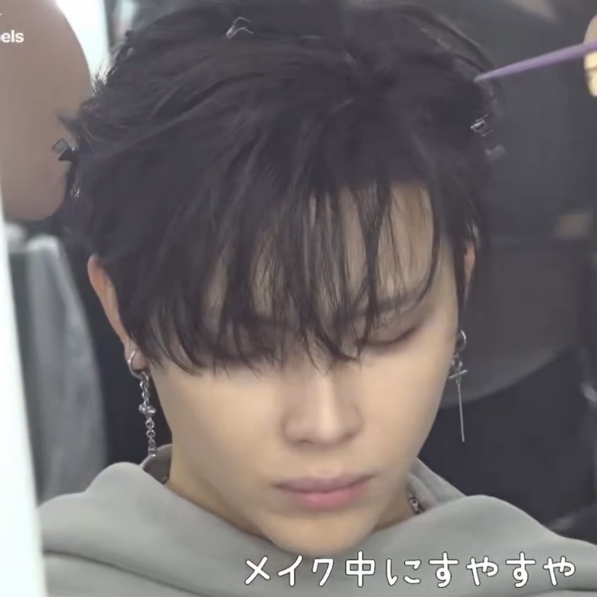nichonyang's tweet photo. sleepy babies https://t.co/msVoFH237o