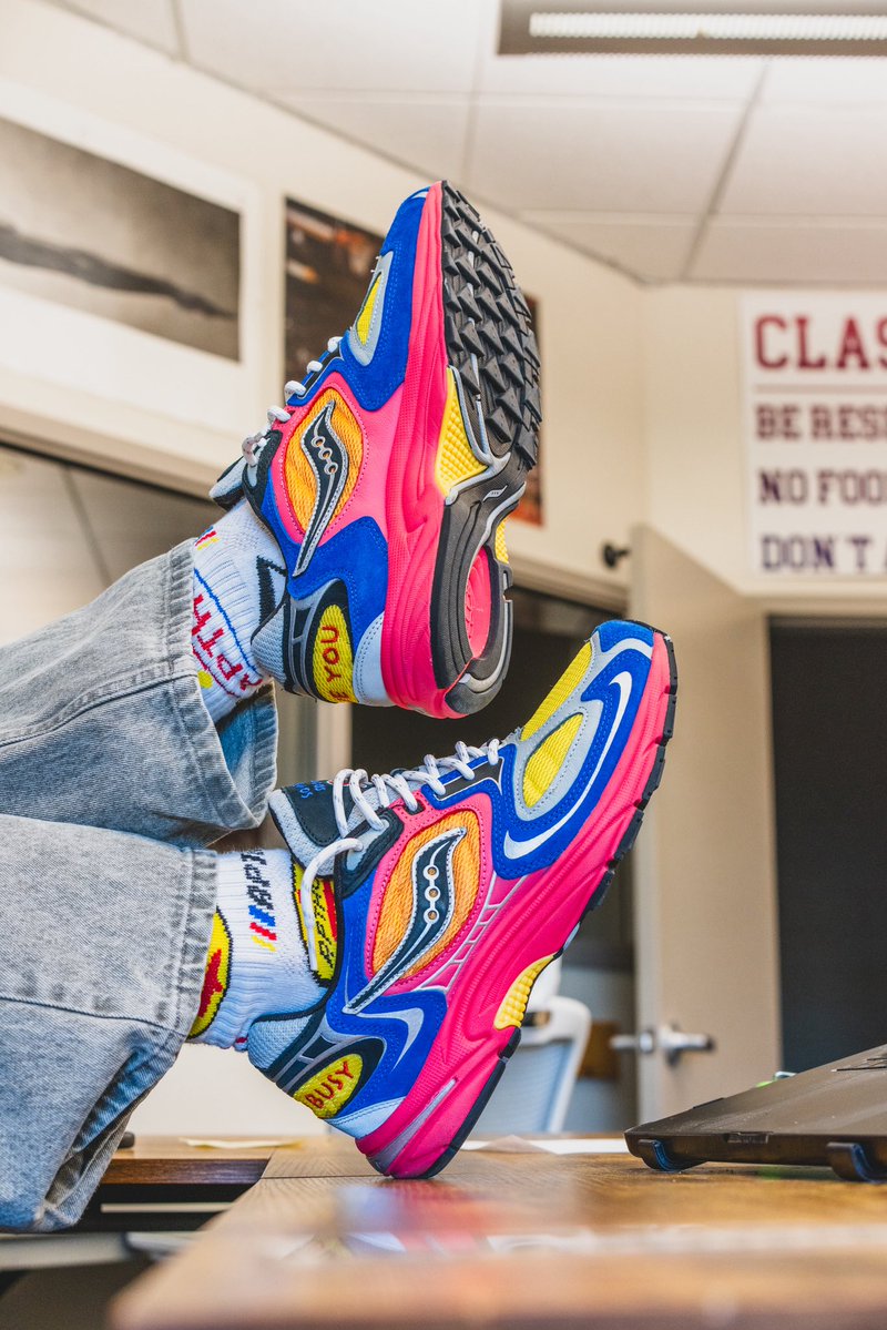 ad__sneaks's tweet photo. Classroom Sneakers | Day 3
Jae Tips x Saucony Jazz 9

Hope everyone has a great Monday! https://t.co/dKTyPoAE0E