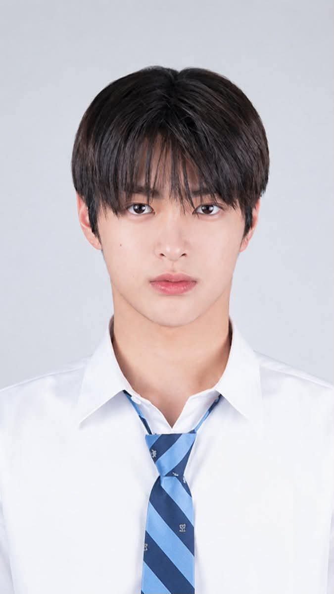 Yingshuy___'s tweet photo. @AHNKEONHOGLOBAL KEONHO made his first year meaningful through KEONHOLORE and created a powerful KEONHO ERA that continues to move forward through his KEONHORBIT

ONE YEAR OF ACE KEONHO

#TheWorldMetKeonho

#건호가_물든_시간

#FirstYearOutsideTheLines

#KEONHO #건호 https://t.co/TdtFGkYrUm